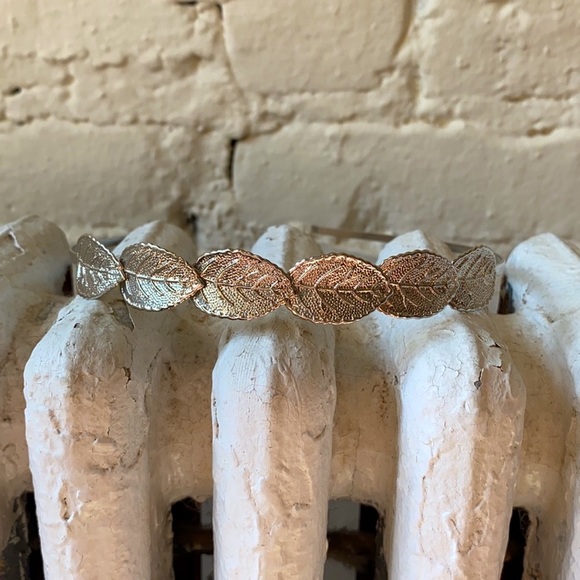 Leaf Asymmetrical Headband - Picture 1 of 9